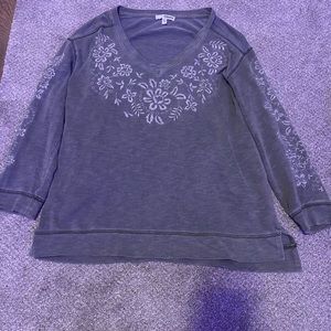 Long sleeve top